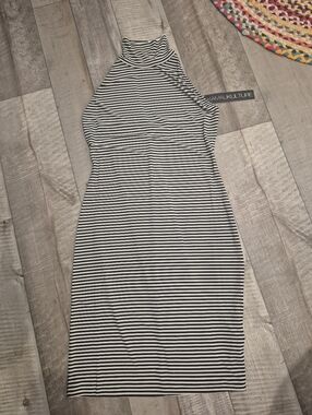 Norma Kamali | Dresses | Norma Kamali Tara Longsleeve Deepv Ruched Stretch Jersey Midi Dress 75 | Poshmark Norma Kamali | Dresses | Norma Kamali Tara Longsleeve Deepv Ruched Stretch Jersey Midi Dress 75 | Poshmark